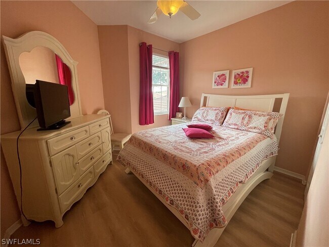 Building Photo - 2021 Crestview Way