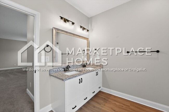 Building Photo - 194 Gavin Wy