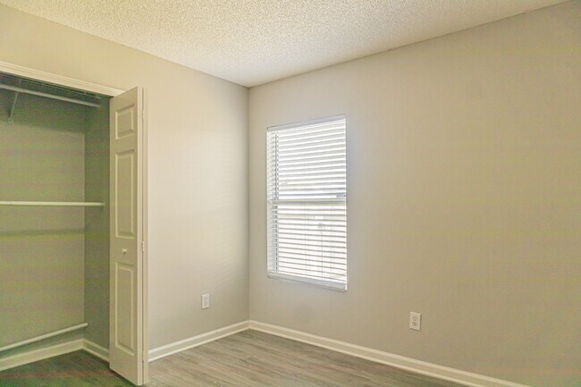 Building Photo - 8716 Springtree Road