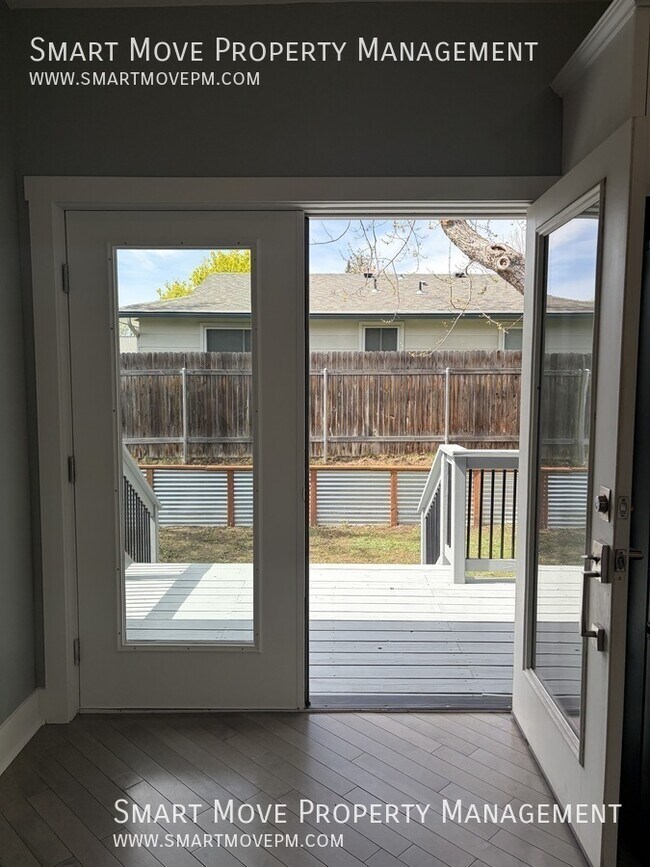 Building Photo - 2311 S Gekeler Ln