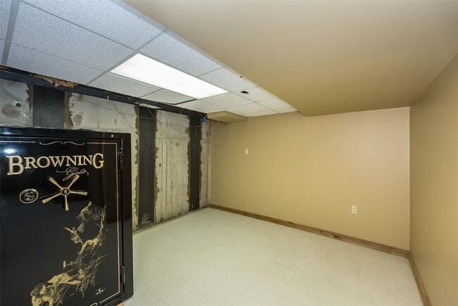 Building Photo - 2731 Christy Ave