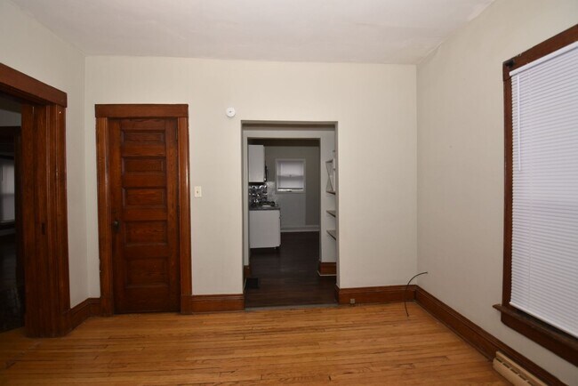 Building Photo - 508 S St Joseph St