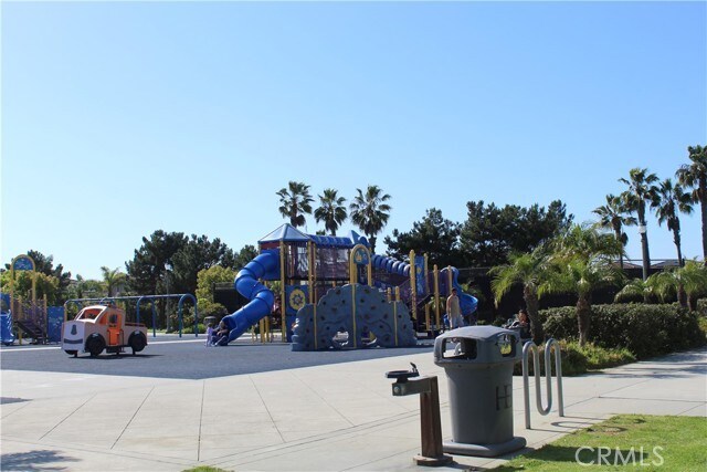 Building Photo - 7666 Park Bay Dr