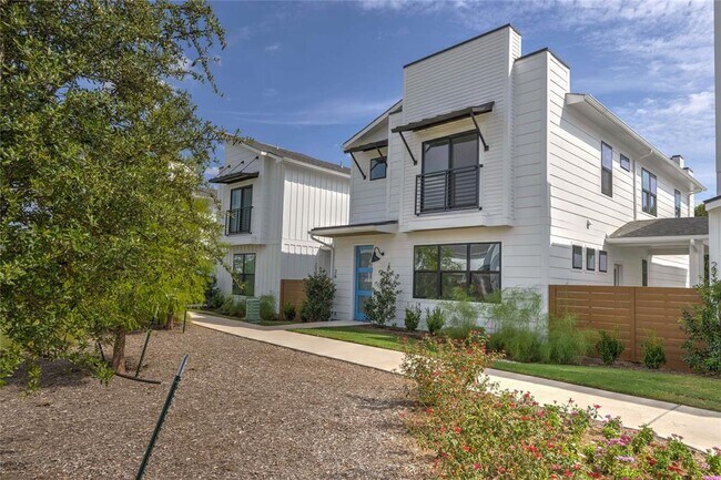 Building Photo - 7601 Cooper Ln