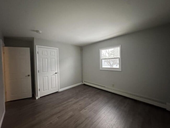 Building Photo - 1522 N 28th St