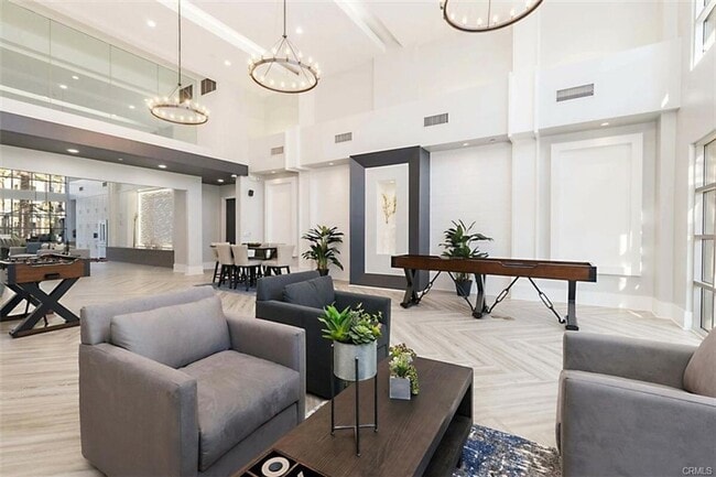 Building Photo - Condo With Luxury Amenities