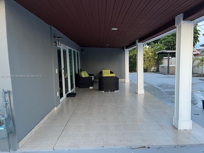 Building Photo - 12770 SW 18th St