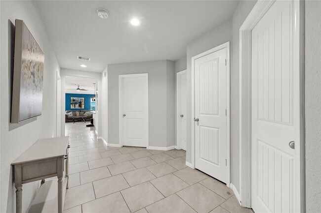 Building Photo - 3910 McDonough Way