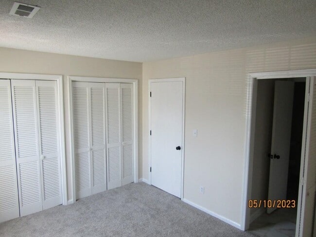 Building Photo - 6703 Jefferson Pl