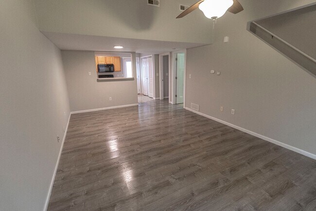 Building Photo - 5301-5303 Currituck Lane