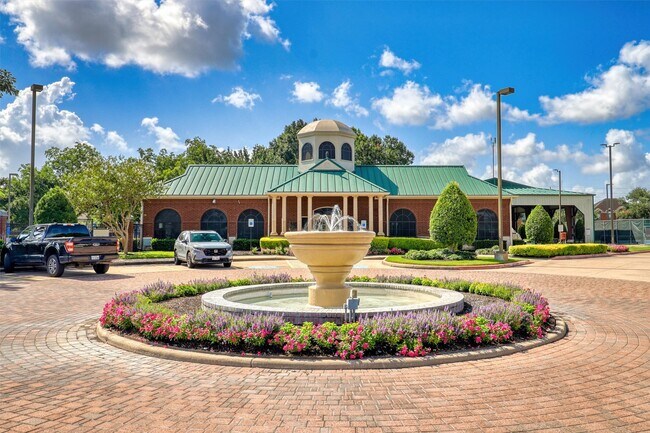 Building Photo - 506 Taskwood Dr