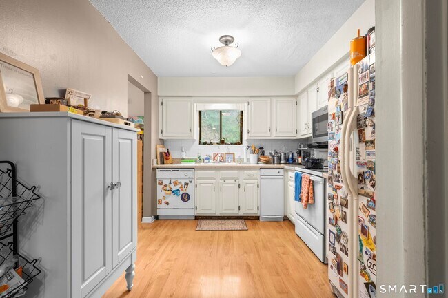 Building Photo - 113 Promenade Unit 113 Dr