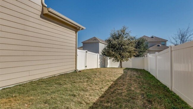 Building Photo - 712 Whitemarsh Dr
