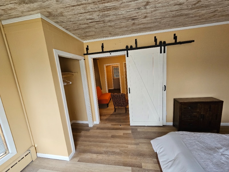 Building Photo - 513 13th Ave SE