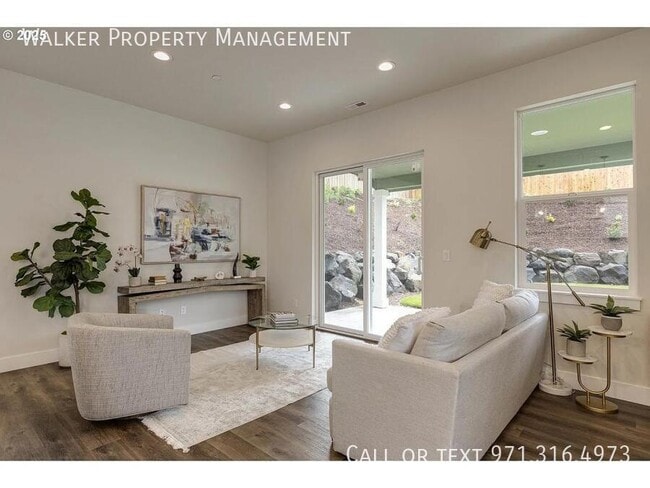 Building Photo - 1008 E Rork Ct
