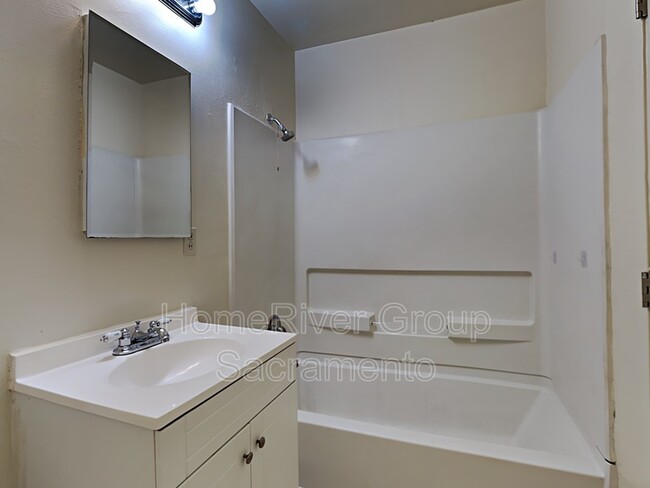 Building Photo - 2008 Polley Dr