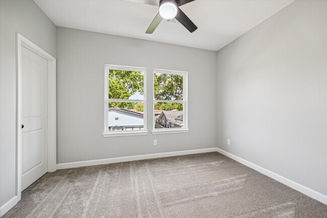 Building Photo - 4211 Faulkner St