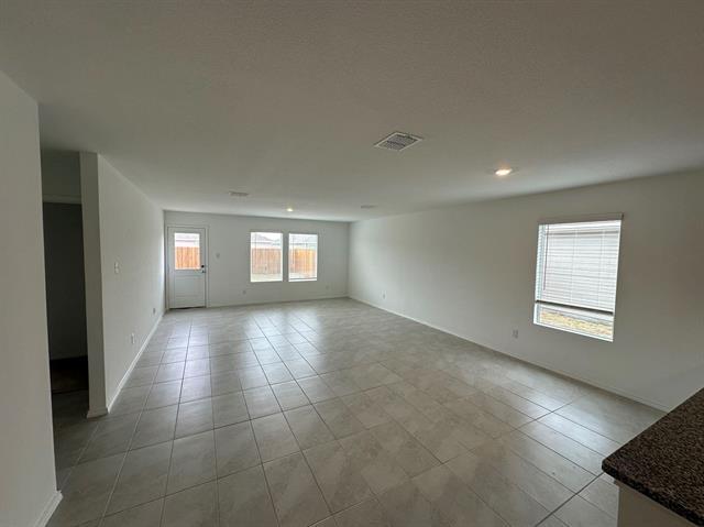 Building Photo - 320 Dewberry St