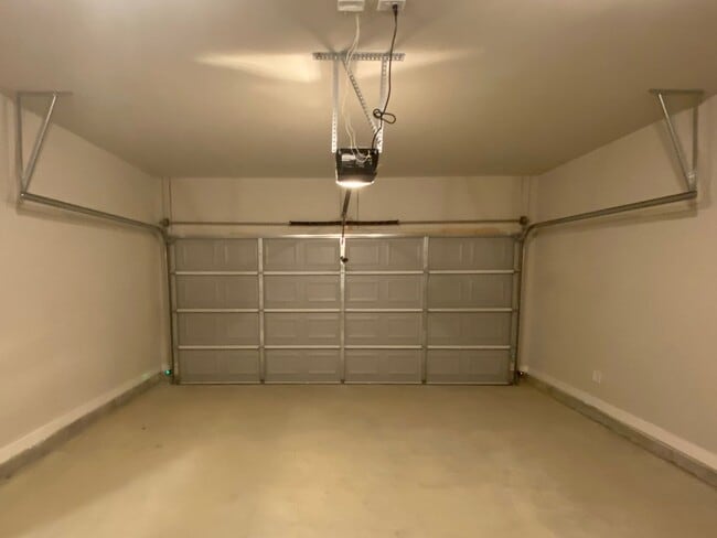 Building Photo - Home for Rent in Cullman, AL… View with 48...