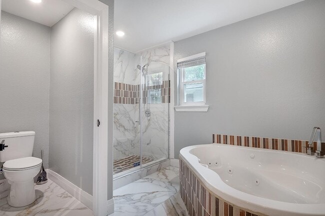 Building Photo - 3144 Catamore Ln