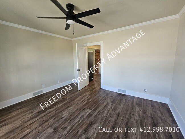 Building Photo - 462 McKinley Ave