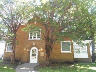 Building Photo - 721 N Perry St
