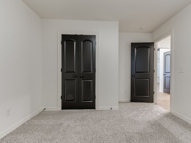 Building Photo - 4324 Overlook Pass