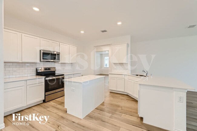 Building Photo - 5233 Rockrose Ln