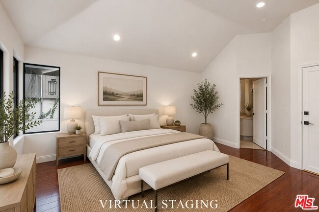 Building Photo - 7940 Vulcan Dr