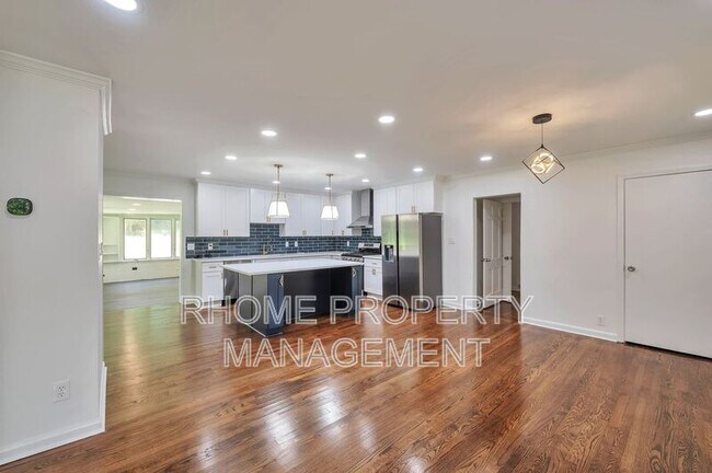 Building Photo - 1332 Willis Mill Rd SW