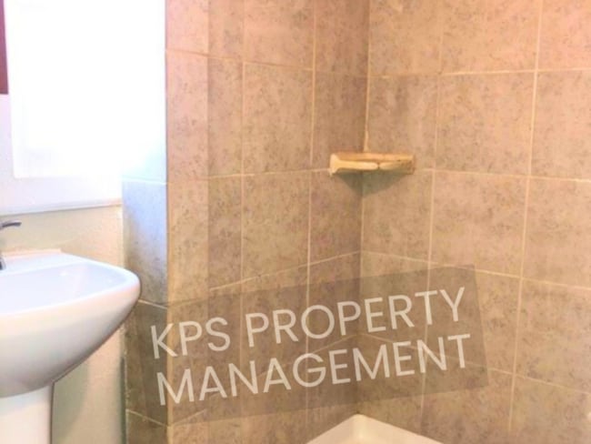 Building Photo - 939 S Market St