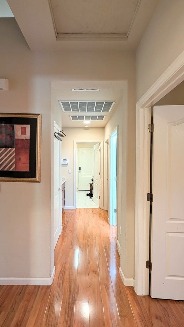 Building Photo - Beautiful Executive Rental in West Sacramento!