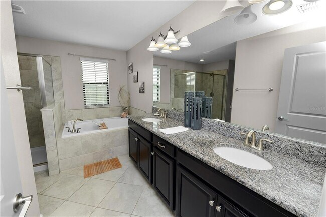 Building Photo - 13917 Roseate Tern Ln