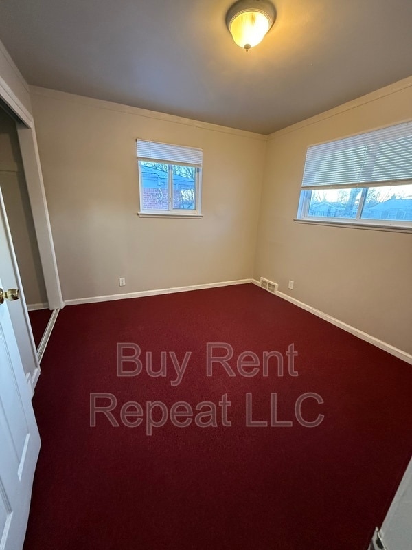 Building Photo - 23344 Panama Ave