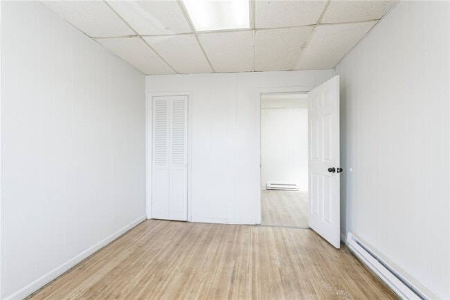 Building Photo - 85 Mapledale St