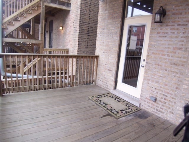 Building Photo - 1512 W Wilson Ave
