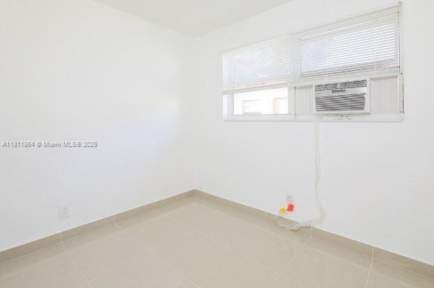 Building Photo - 309 Phippen Waiters Rd