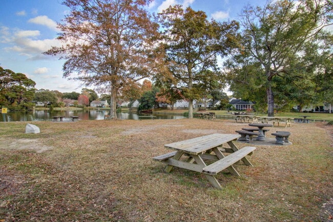 Building Photo - 1547 Clark Sound Cir