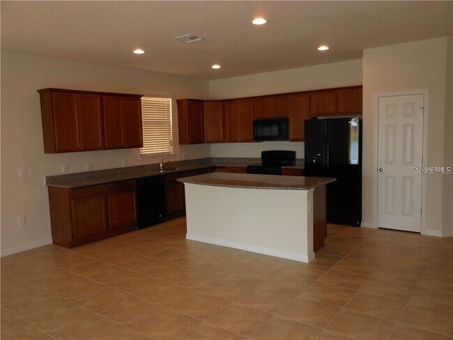 Building Photo - 3645 Moca Dr