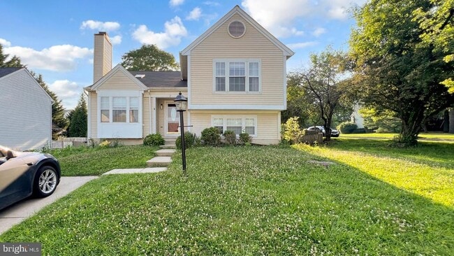 Primary Photo - 2 Harrod Ct
