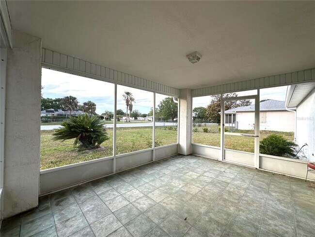 Building Photo - 10312 SW 61st Terrace Rd