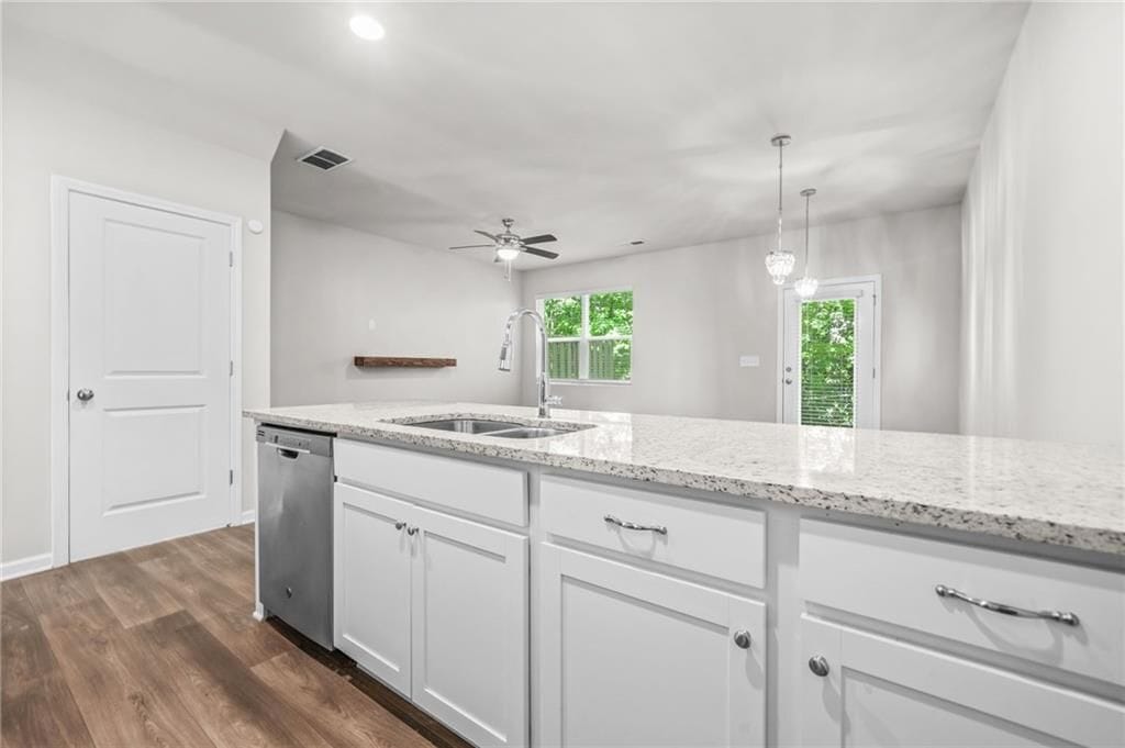 Building Photo - 3181 Meadowstone Ln SW