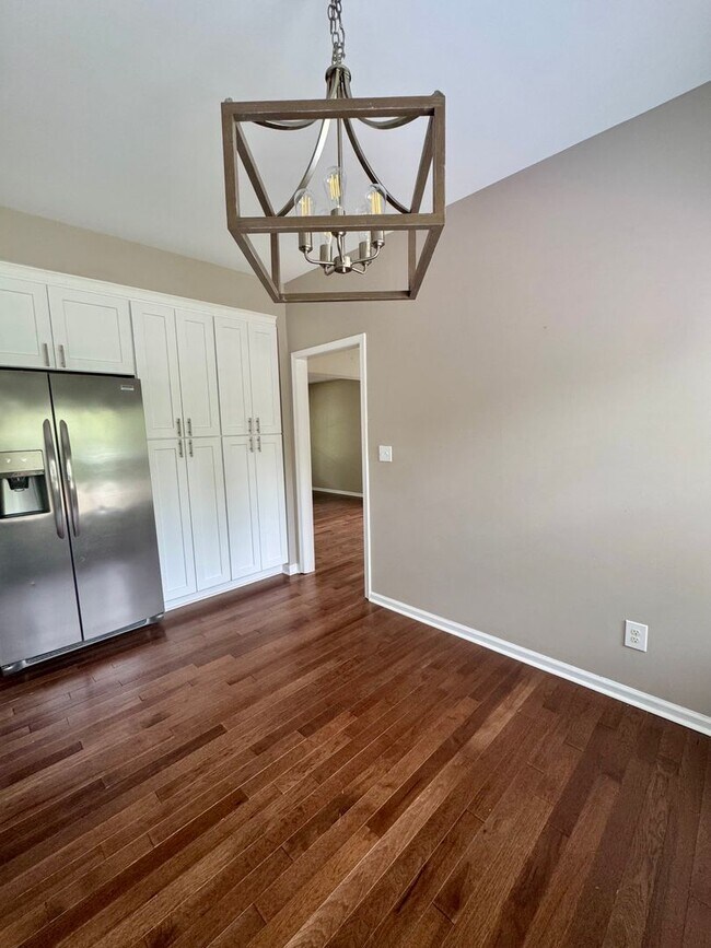 Building Photo - 2657 Christopher Farms Dr