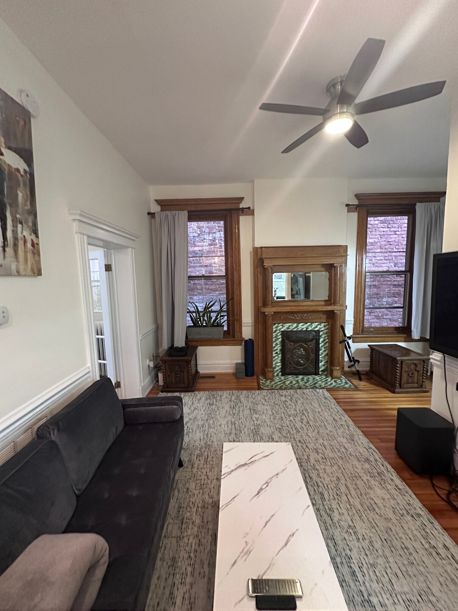 Building Photo - 2329 W Grace St