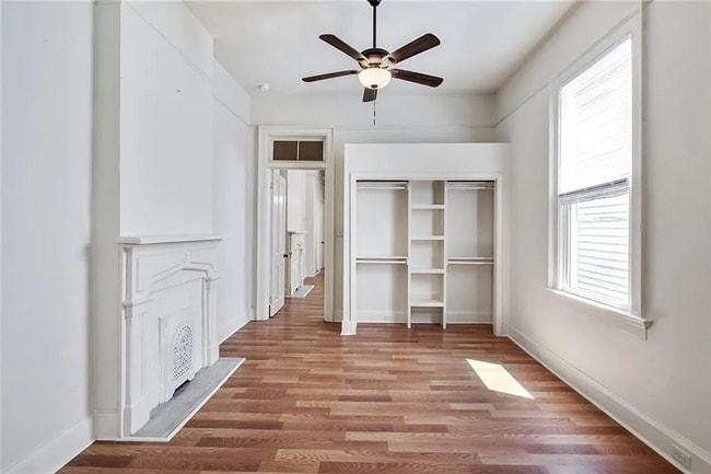 Building Photo - 2117 Marais St