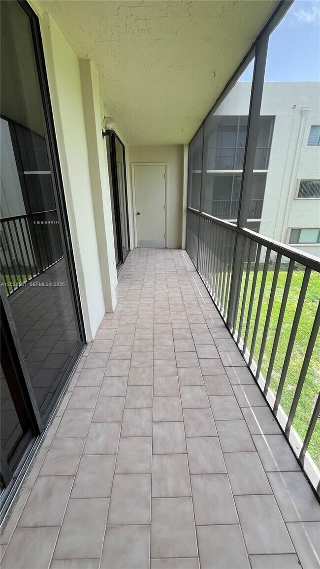 Building Photo - 8045 SW 107th Ave