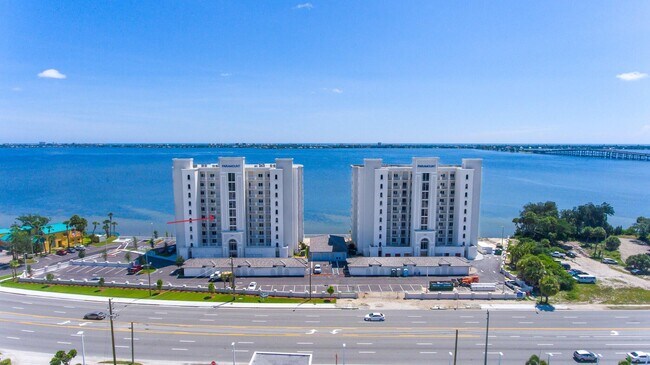 Primary Photo - 1435 S Harbor City Blvd