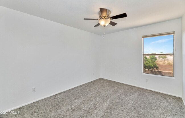 Building Photo - 3617 E Potter Dr
