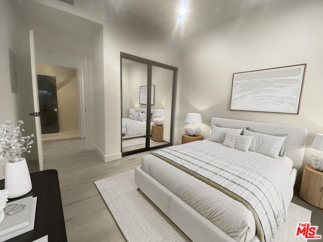 Building Photo - 10453 Etiwanda Ave