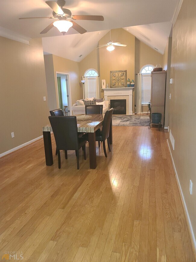 Building Photo - 4857 Shae Ct